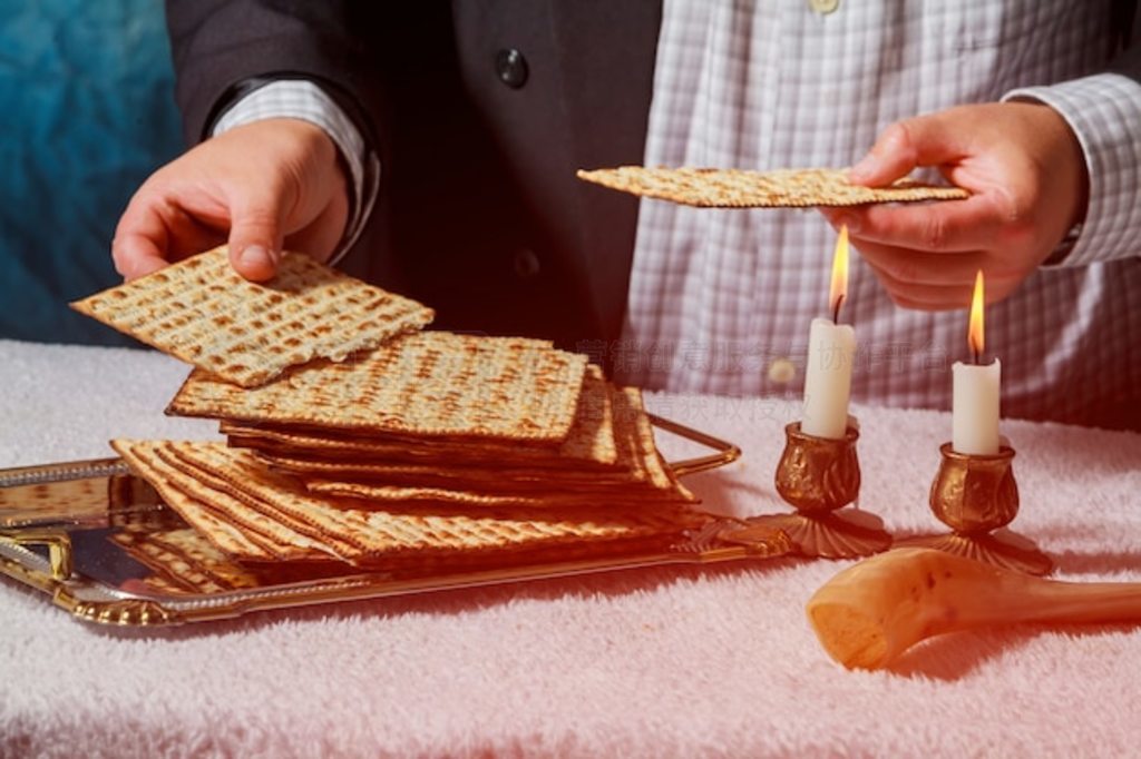 Ϣ Kiddush ʽʹͳԽ matzah 