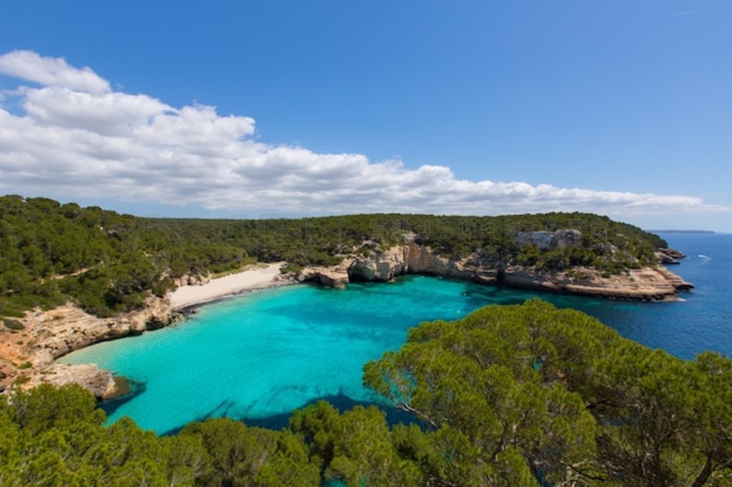 ÷ŵ Cala Mitjaneta Ⱥ Ciutadella