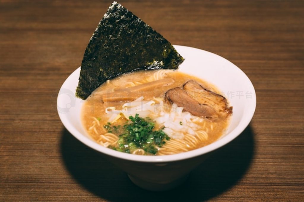 Tonkotsu Ramen⡣