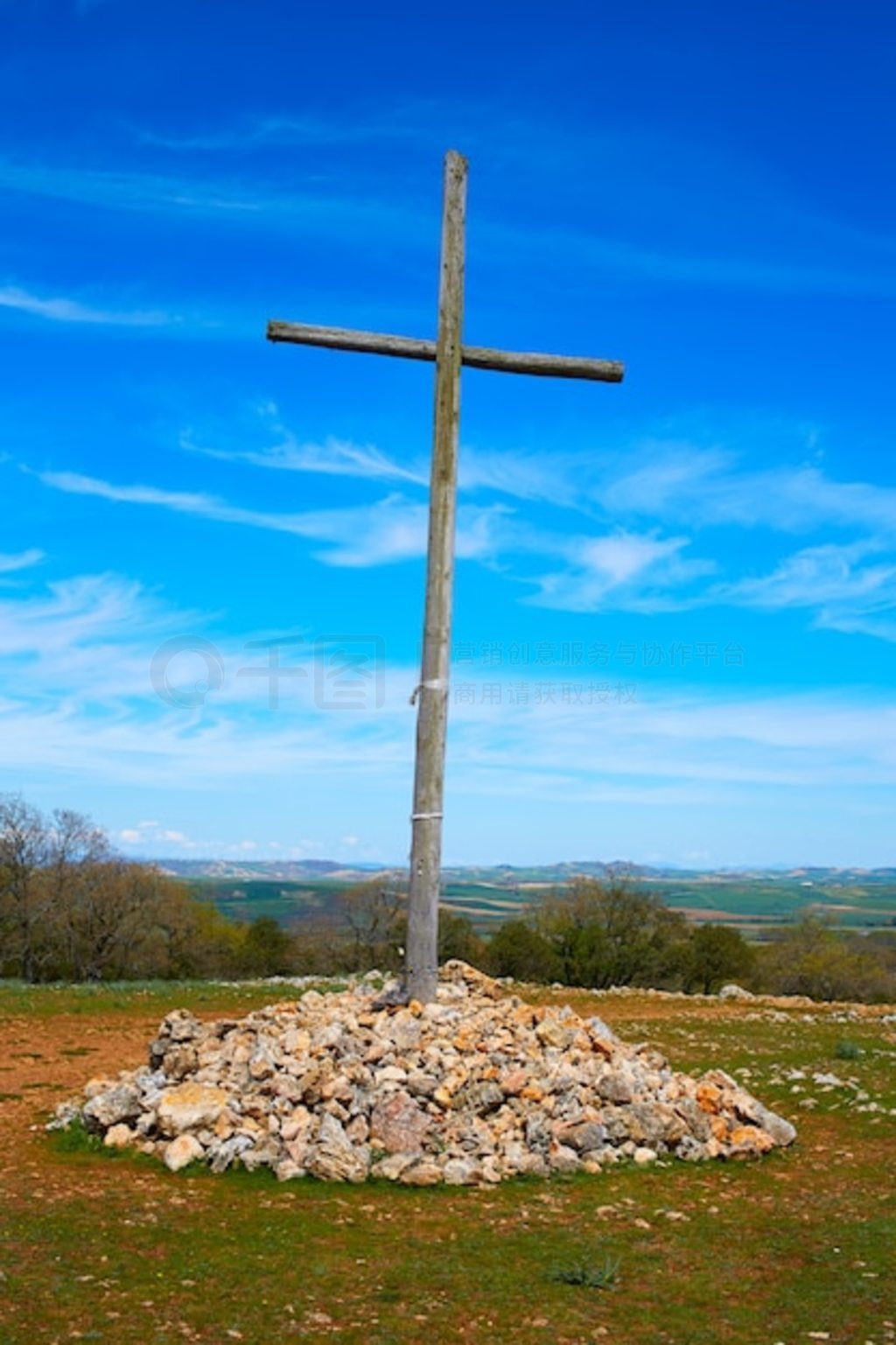 ʥղķ˹·Ŀ³ȡ¡ն (Cruz de Atapuerca) ʮּ