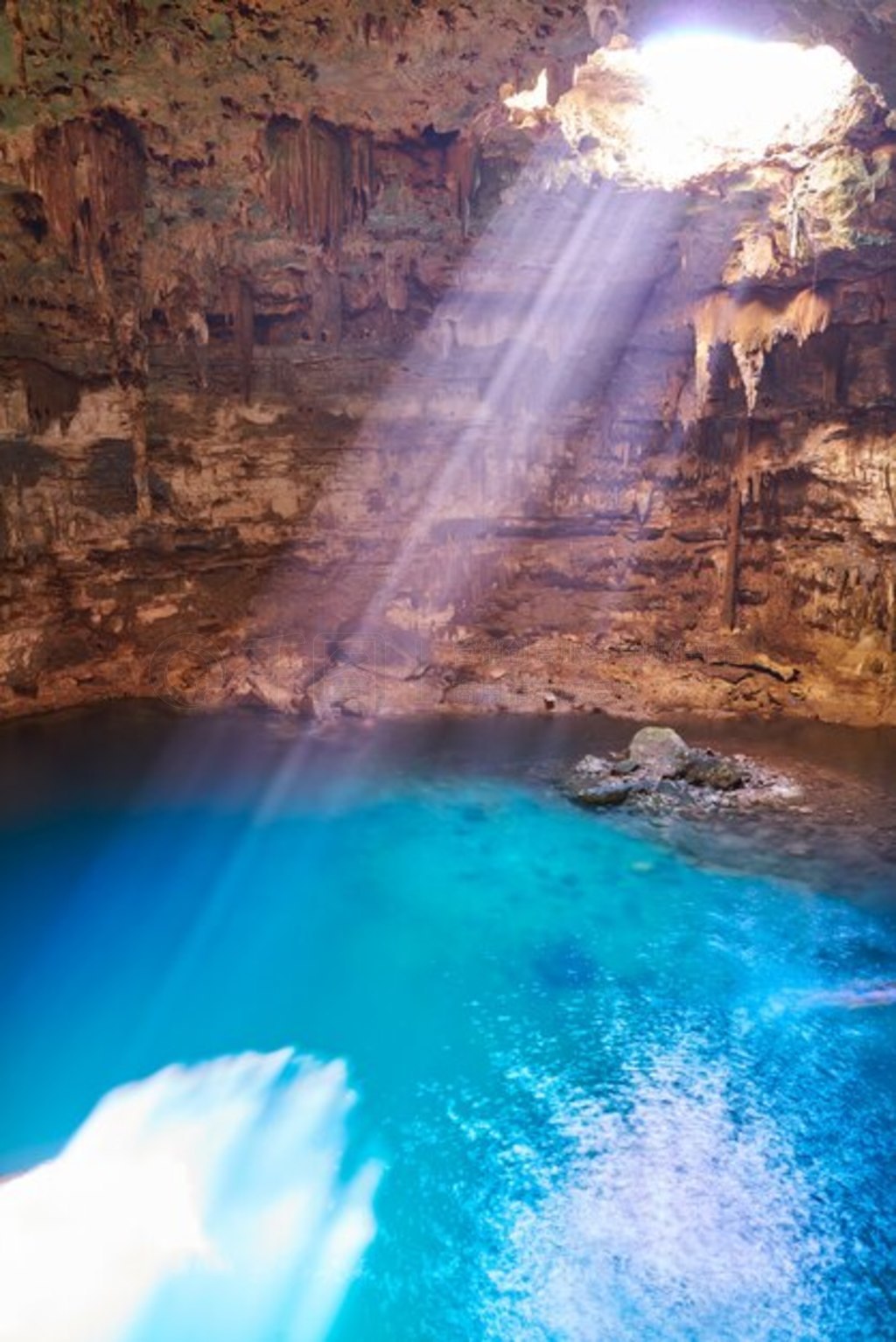 īǶ Cenote Samula 