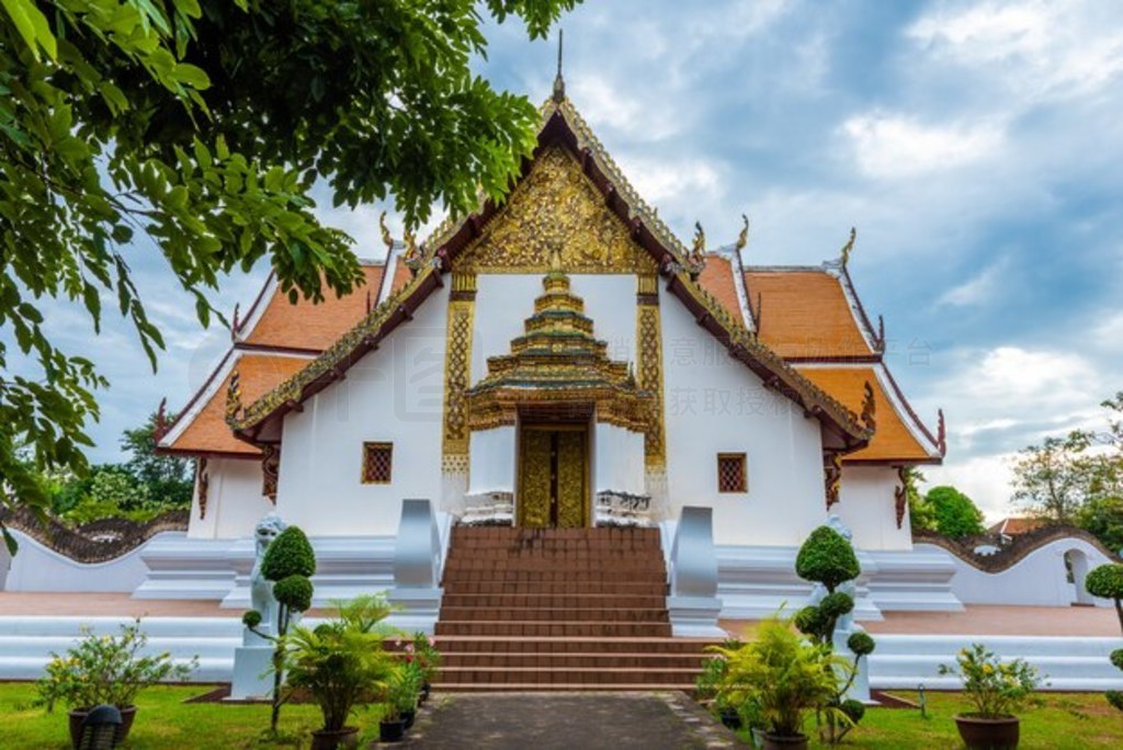  (Wat Phumin)̩ϸ Muang 