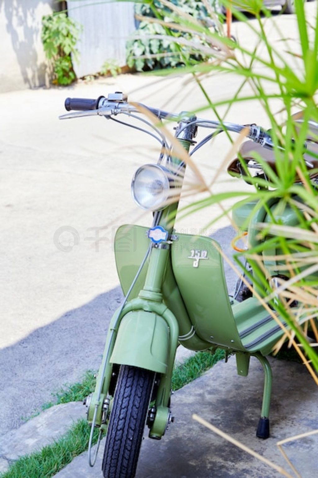 ʽ̤峵 Lambretta