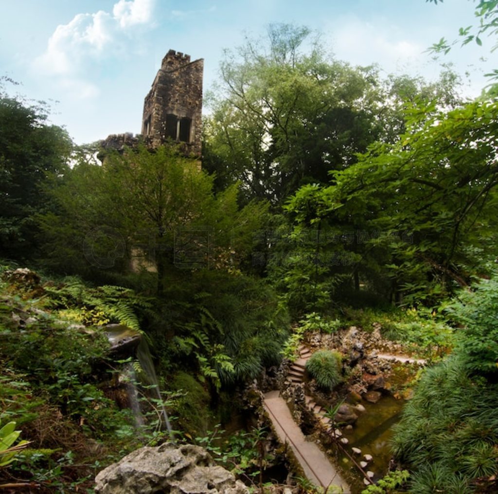 λ԰׼ׯ԰ (Quinta da Regaleira) һ־ۡ