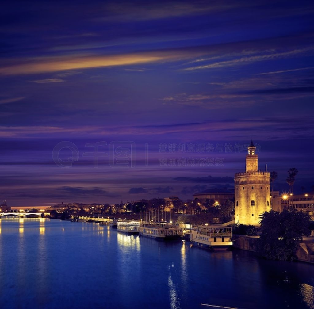 ά torre del Oro ά