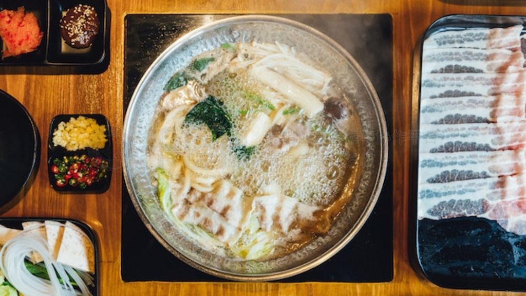 ȷڵ Shabu ĶͼԾĲˡӱenotitake Kurobuta 