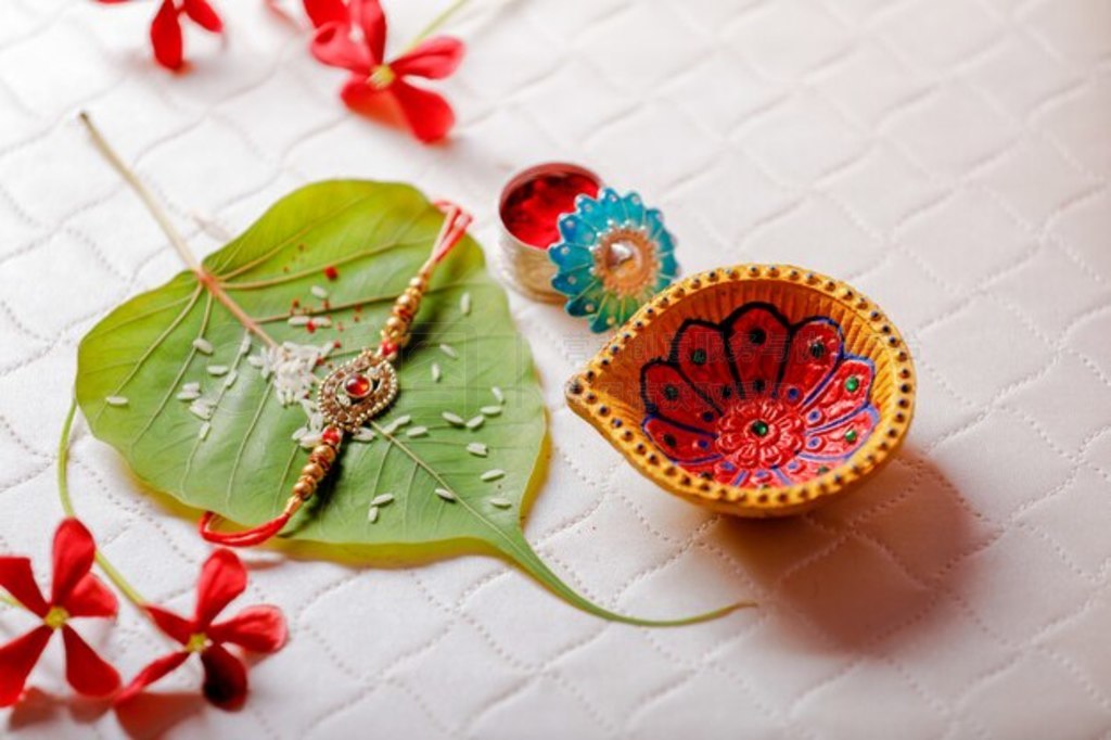 ӡɲ (Raksha Bandhan)