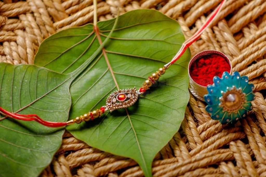 ӡɲ (Raksha Bandhan)