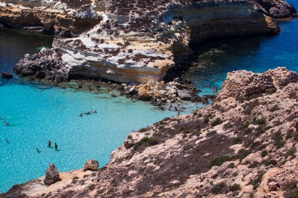 ĺʤ Spiaggia dei conigli ľ