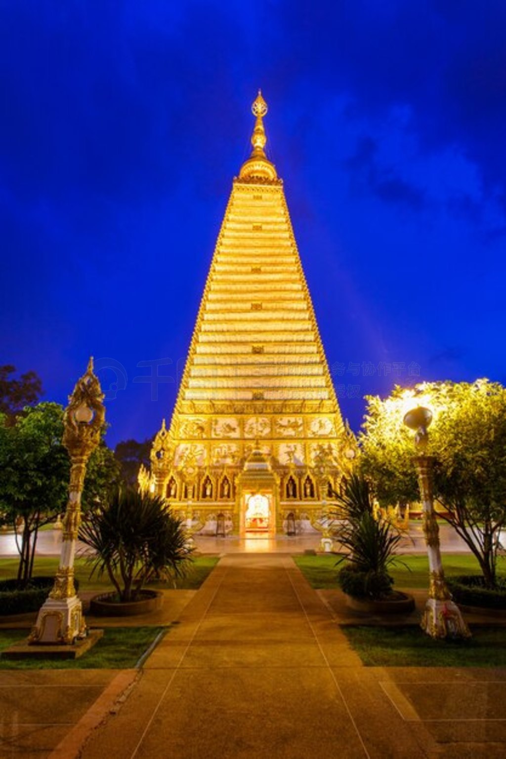 ̩߷ҹı Wat Phrathat Nong Bua 