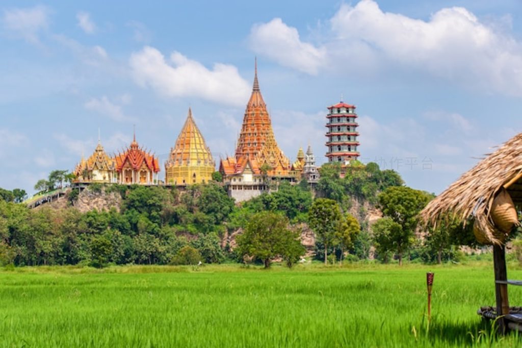 Wat Tham Suea λ̸̩