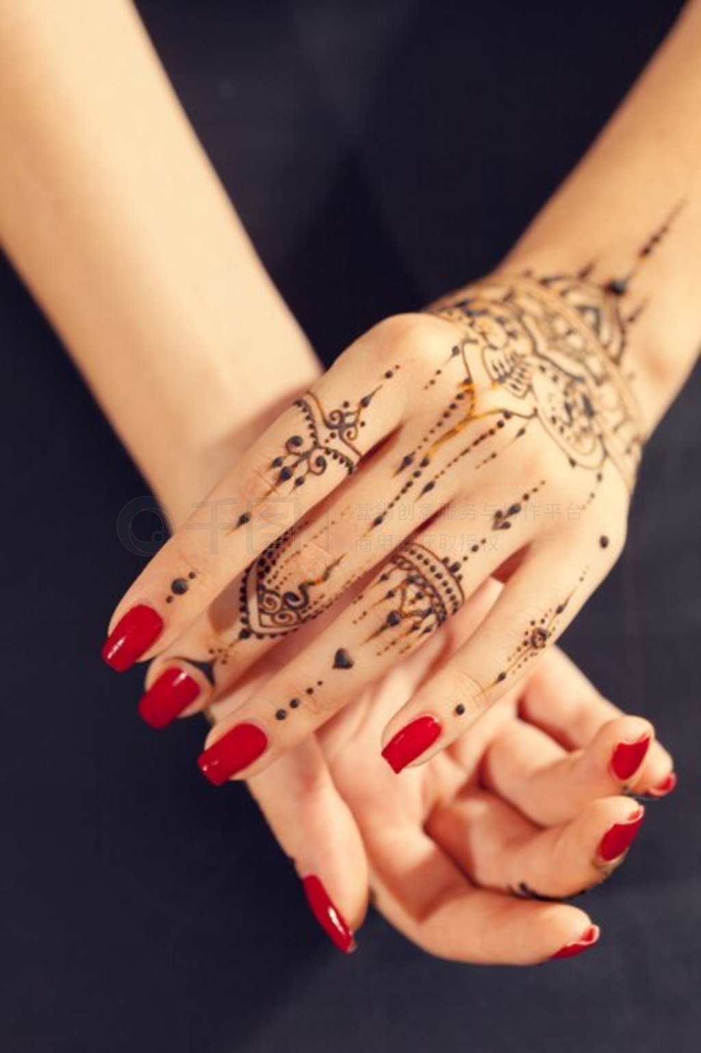 ɫ޼ Mehndi