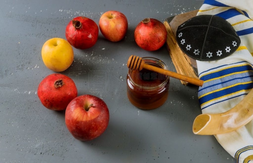 ƻͷۣ̫괫ͳʳƷ Rosh Hashana 飬kippah yamolka talit