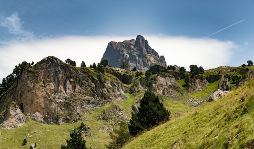 ţ˹ɽ Pic du Midi d'Ossau ɽ