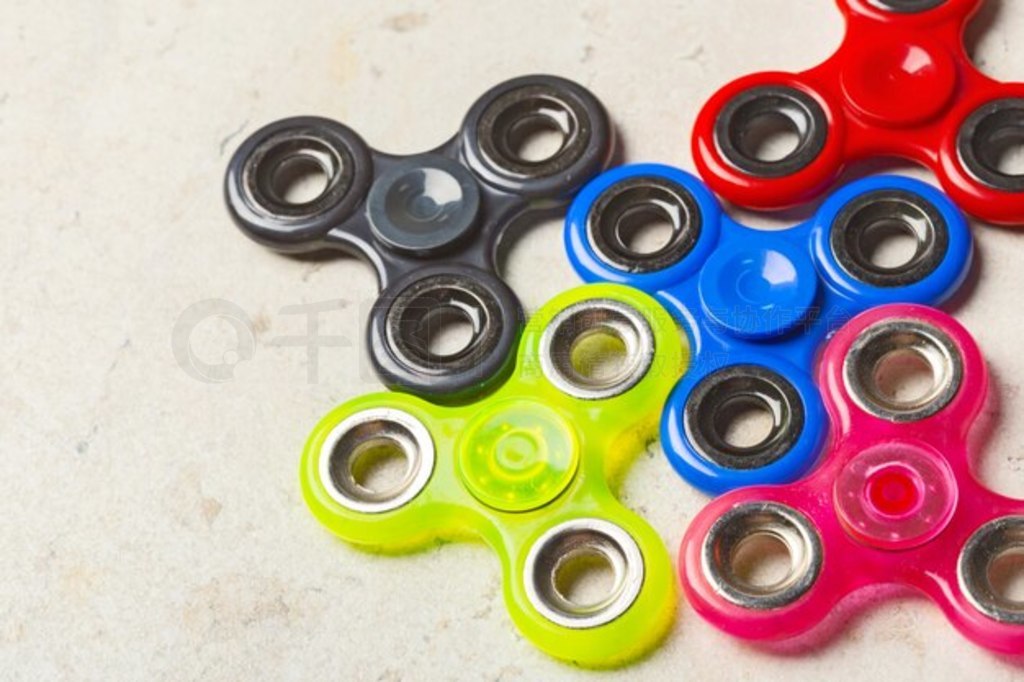 ʯͷϵ Fidget SPINNER ѹ