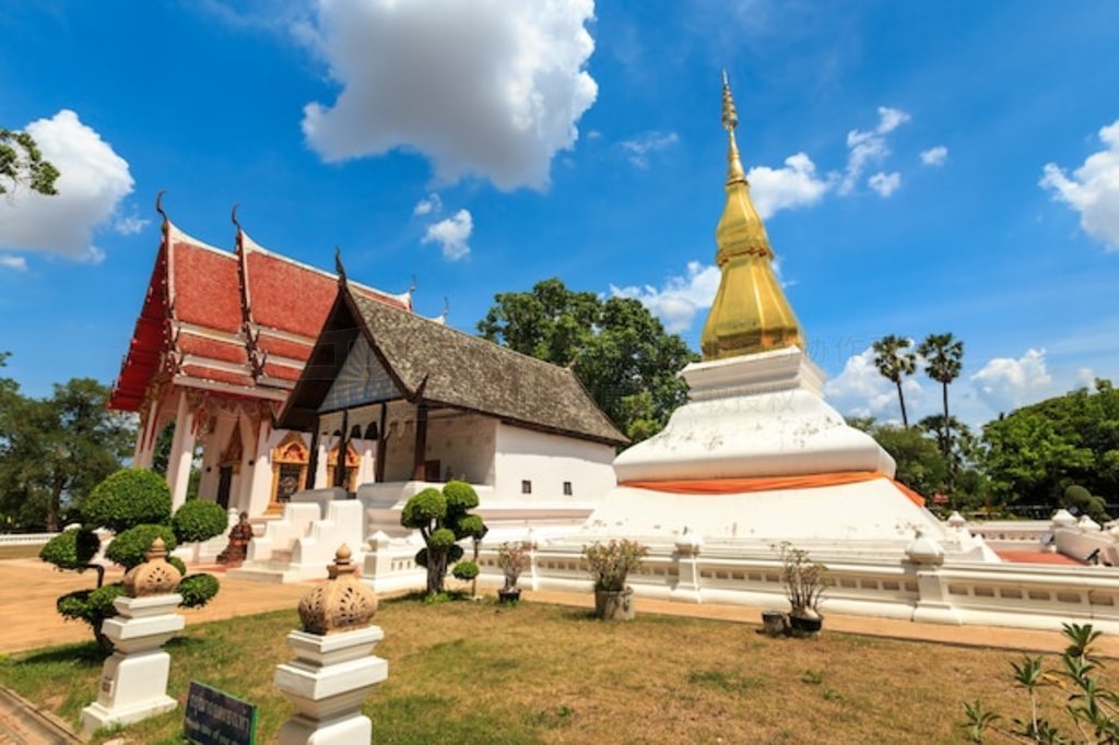 ̩׾ Phra That Kham Kaen Ľ