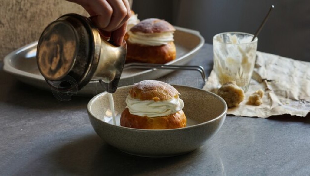 Semla  semlorvastlakukkellaskiaispulla ĸʽĴͳ