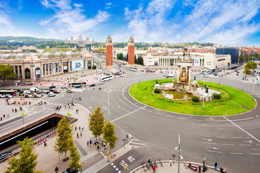 de espana)是西班牙加泰罗尼亚地区巴塞罗那市最重要的广场之一