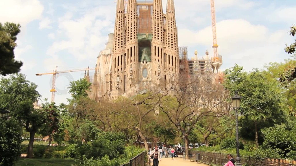 ʥãSagrada Famflia mit BaukrSnen