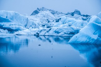 ɽJokulsarlonıˮڱJokulsarlonλŷ޶ϲɱԭҹ԰Ŀĵض