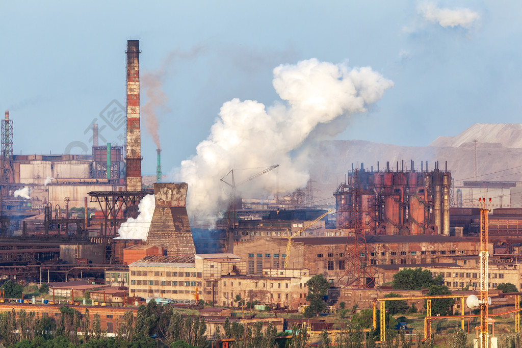 冶金厂炼钢厂炼铁厂欧洲的重工业烟囱产生的空气污染生态问题工业景观