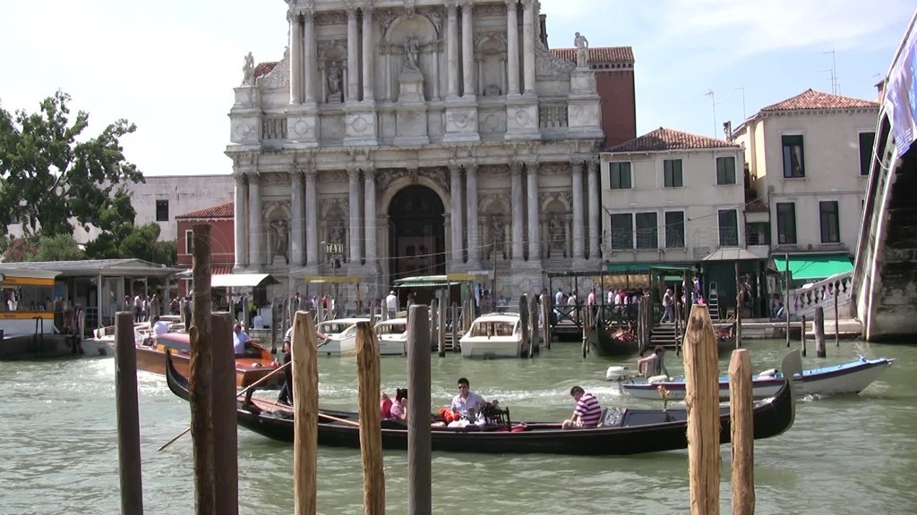 Blick in Venedig mit BootsverkehrеKanSle