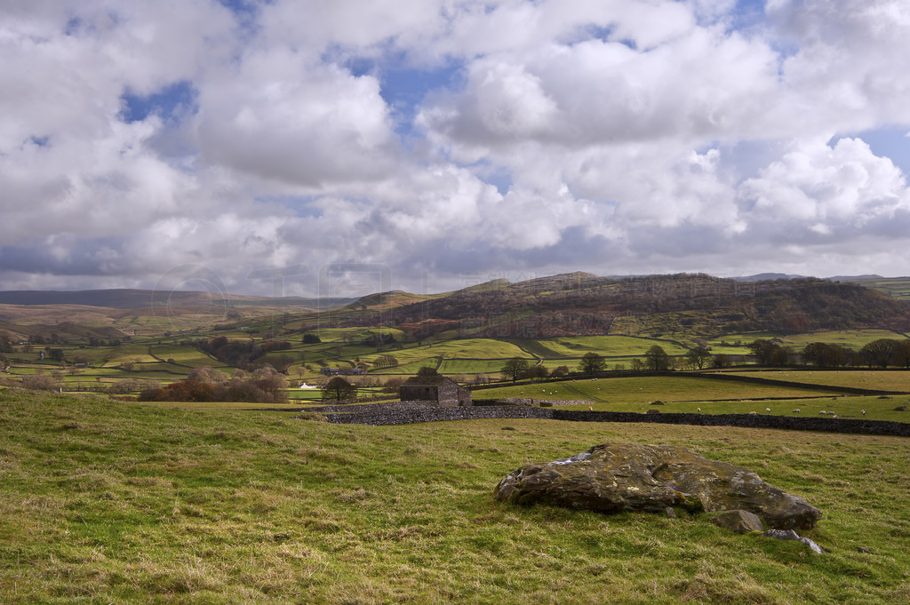 Լ˿ӹȹҹ԰ŵ˹Norber ErraticsͷWharfe Dale