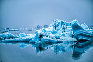 ɽJokulsarlonıˮڱJokulsarlonλŷ޶ϲɱԭҹ԰Ŀĵض