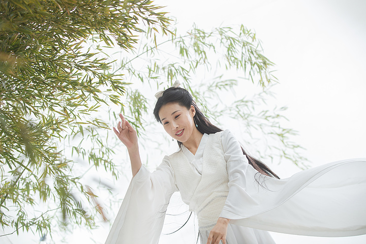 【古裝美女跳舞】圖片免費下載_古裝美女跳舞素材_古裝美女跳舞模板