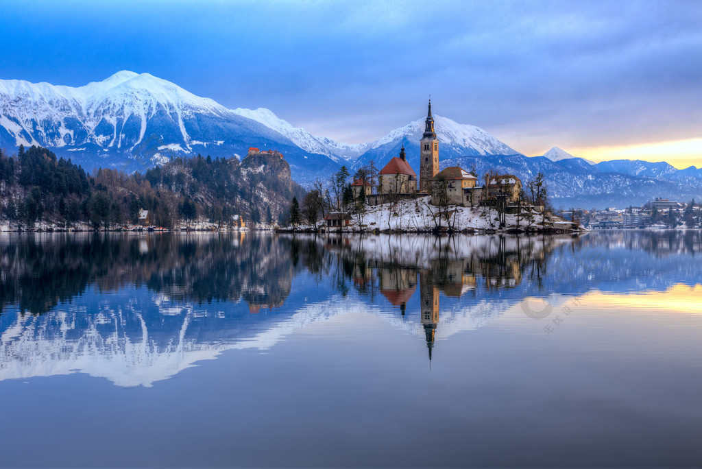 布莱德与在冬天,斯洛文尼亚,欧洲的湖风景名胜免费下载