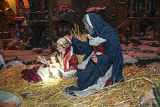 圣经主题雕塑创作。圣诞节场景，耶稣基督，玛丽和<i>约</i><i>瑟</i>夫
