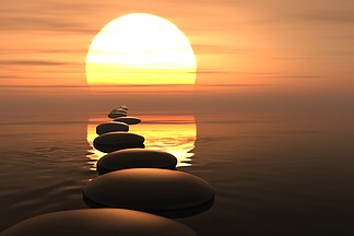 禅宗的石头在日落的路径