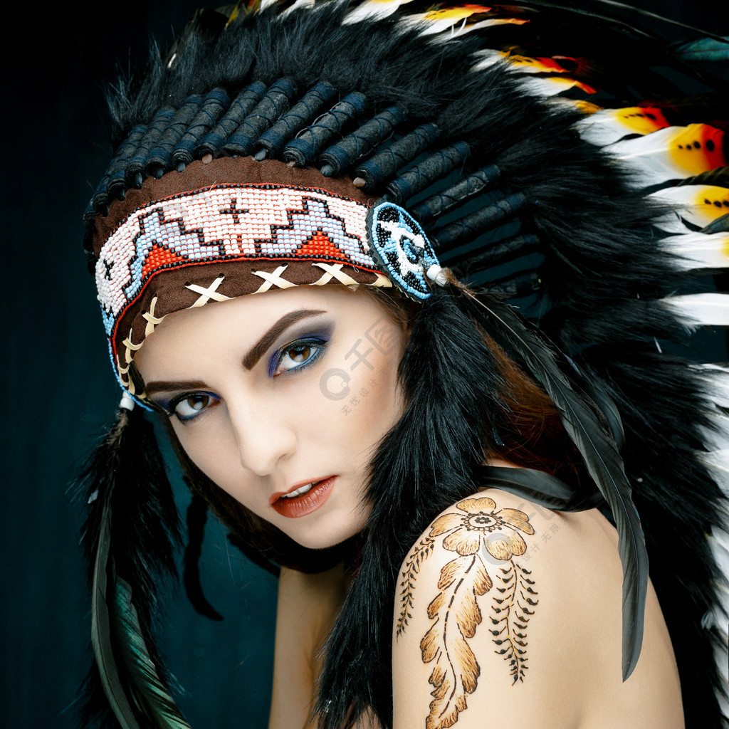 美国印第安原住民女子人物形象免费下载