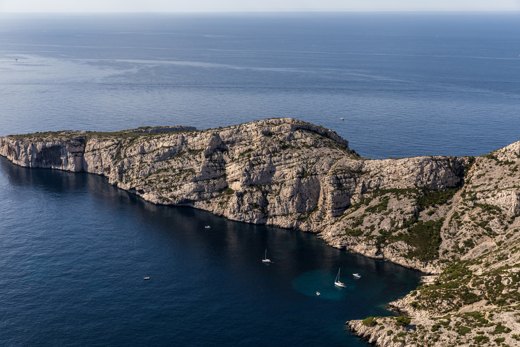 Calanques (Calanques), ˹ĺ۷羰ºͧͼ (ؿ des)