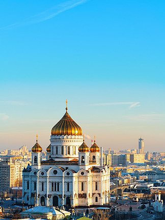 基<i>督</i>救世主大教堂在莫斯科阳光明媚的冬日
