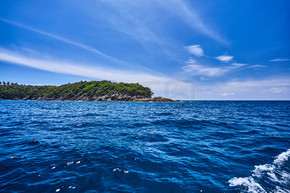 奇异的安达曼海面夏季景观,蓝天.泰国，印度洋