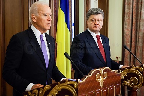 乌克兰总统彼得·波罗申科和美国副总统乔·拜登